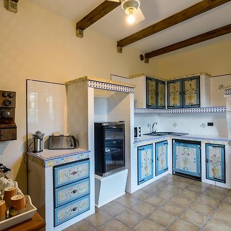 Bed and Breakfast La Nuit Bari Exterior foto